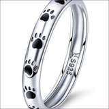 Sleek Silver Rings for Women Are an Important Fashion Accessory - Fashion Silver Jewelry London
